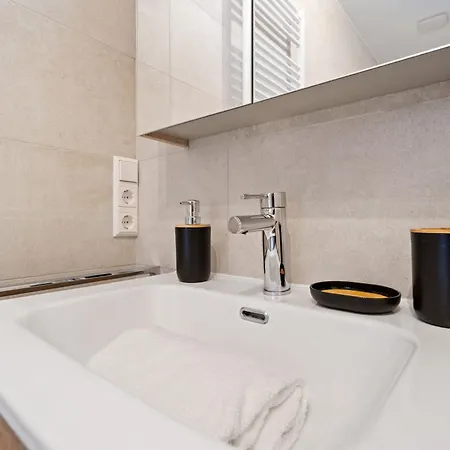 Premium In Cessange *