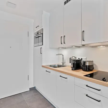 Premium In Cessange Lejlighed *